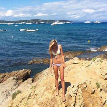 Ксения Сухинова