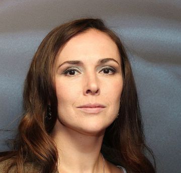 Елена Панова