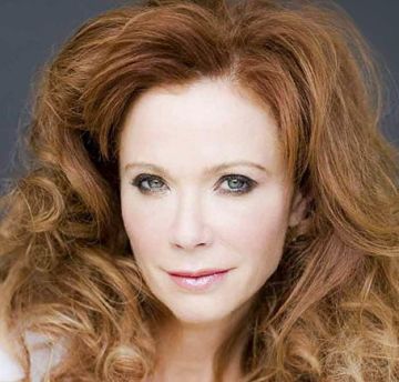 Лорен Холли