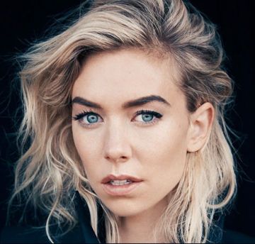 Ванесса Кирби