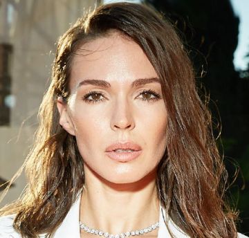 Агния Дитковските